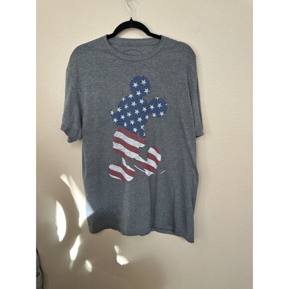 Disney Mens Gray Mickey Mouse‎ T-Shirt XL American flag Short sleeve Cotton - Picture 1 of 6